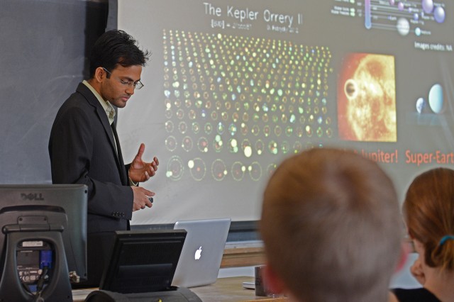 Nikku Madhusudhan of Yale University spoke on "Chemical Characterization of Exoplanets."