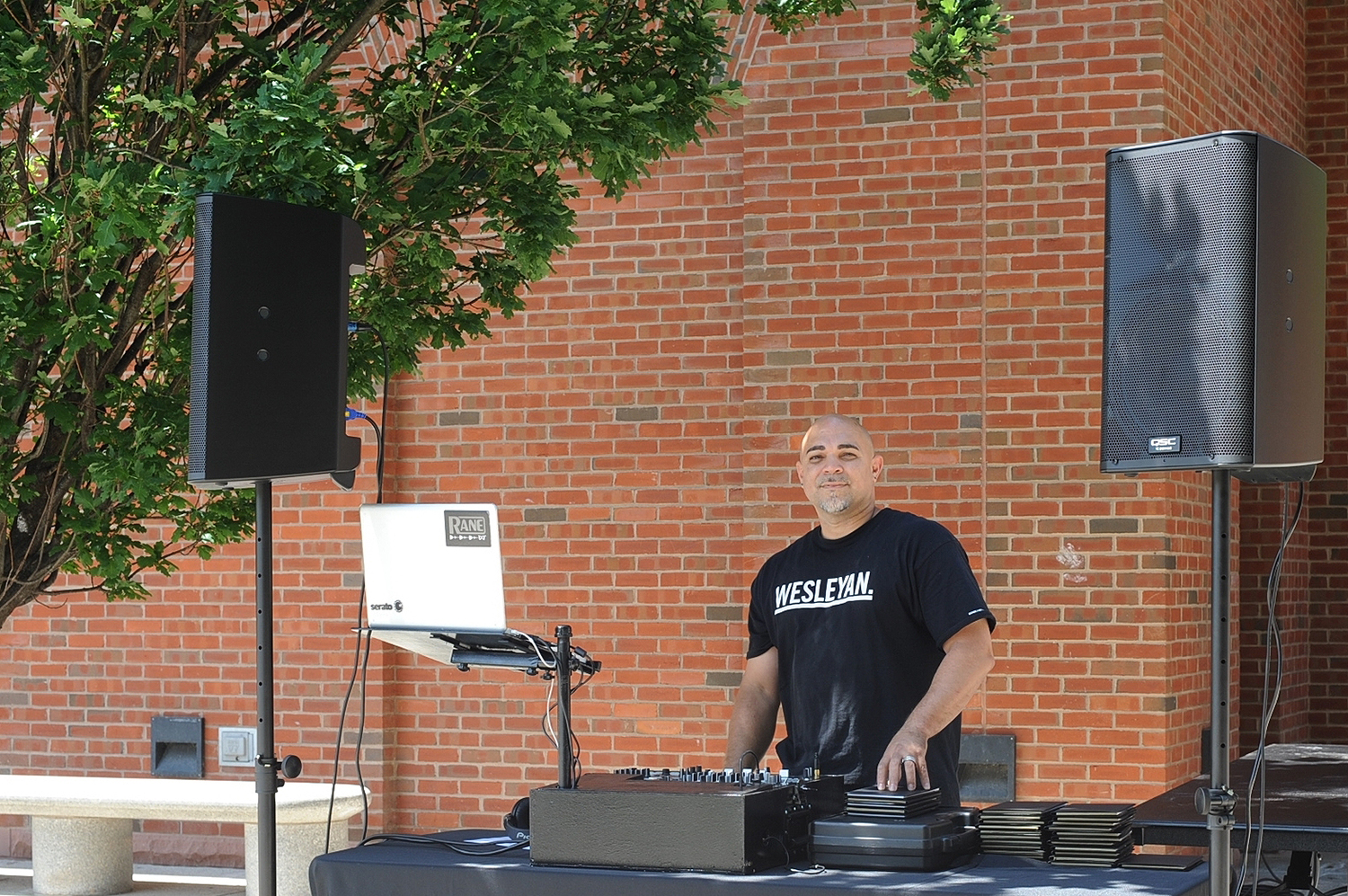 On June 3, Wesleyan's Human Resources Department held an all faculty and staff Ice Cream Social in the Usdan Courtyard.