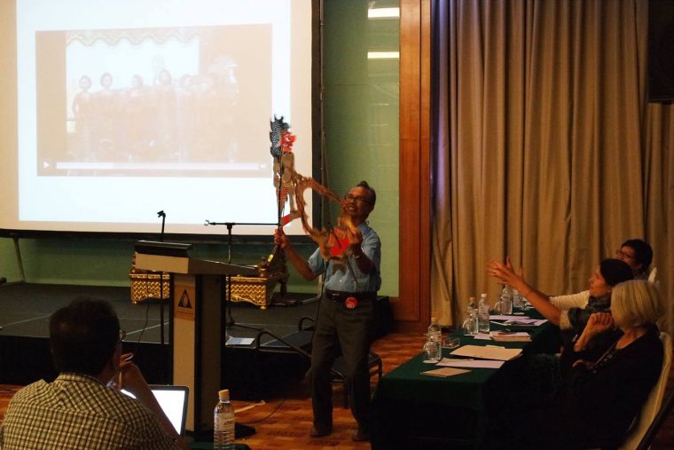 University Professor of Music Sumarsam demonstrated puppet movements at the 4th Symposium of the International Council for Traditional Music Study Group on the Performing Arts of Southeast Asia (ICTM PASEA), in Penang, Malaysia. 