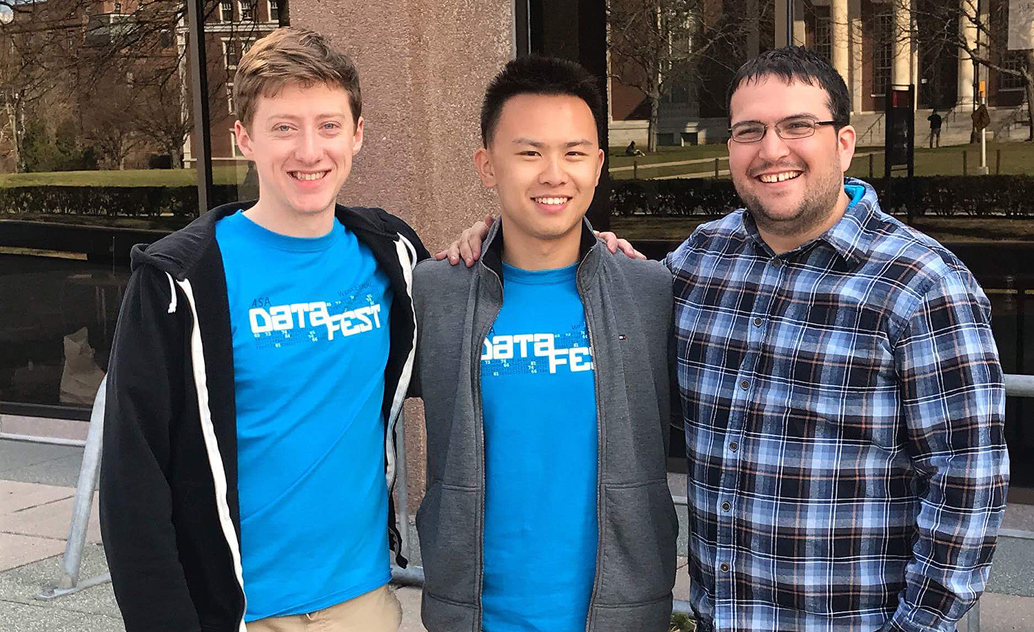 Unsupervised Leopards, a team from Lafayette and Wesleyan, received an award for "Best Data Preparation." Students included Joshua Arfin and Benjamin Draves from Lafayette and Tiger Huang '17 from Wesleyan.