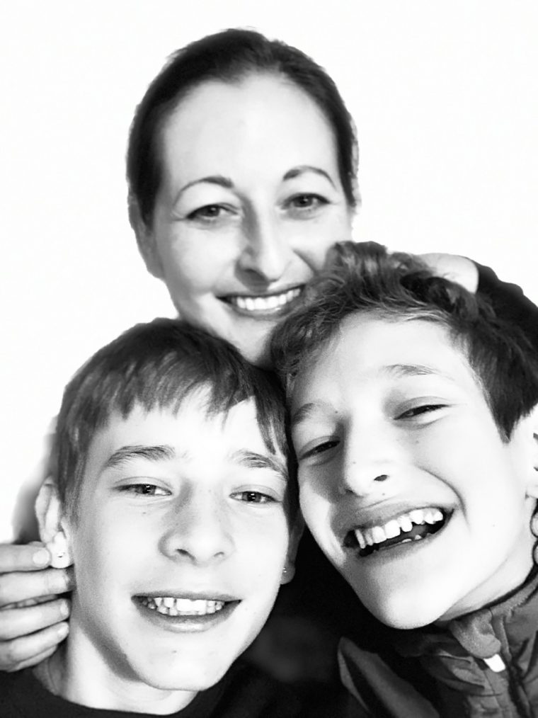 Anna Shusterman with her sons Max and Reuben