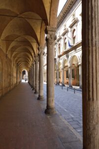 Portico along the church of San Giacomo Maggiore in Via Zamboni 