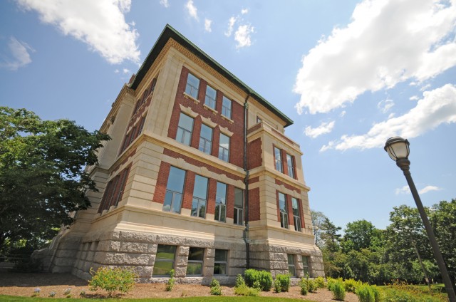 Allbritton Center for the Study of Public Life. 