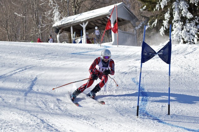Michael Kruger ’15 charges down the giant slalom course during a McBrine Division race.