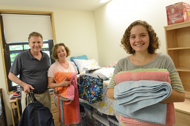Lili Kadets '17 of Newton, Mass., moved into Clark Hall with help from her parents Philip and Elaine. She may major in English. "I like to write, I like studio art, but I also have a mathy-sciency kind of mind." She has a twin, who is attending George Washington University.