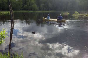 LaNell Williams '15 and Ronnie Hendrix canoeing.