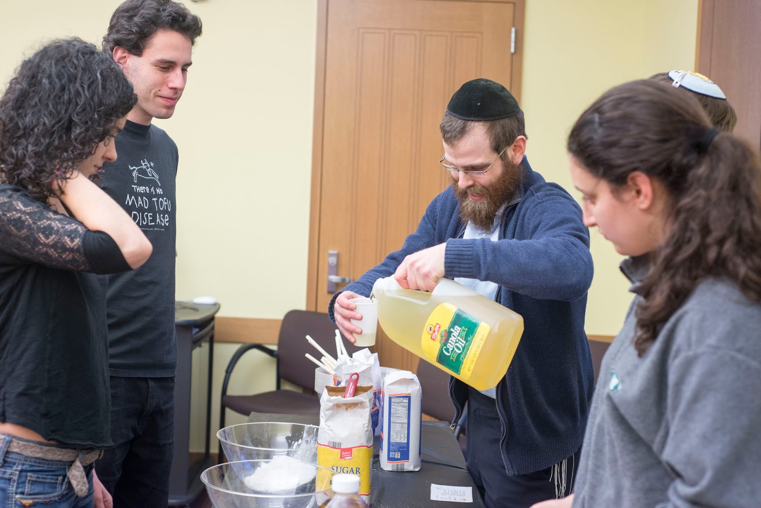 About 30 students gathered in Usdan 110 on March 2 to celebrate the coming of Purim by making hamantaschen. The triangular cookies are filled with a sweet filling, usually made of poppy seeds, and are traditionally eaten during the Purim holiday, which begins on the evening of March 4. Matt Renetzky ’18 and Rabbi Levi Schectman organized the event through Chabad at Wesleyan along with help from Elli Scharlin '18 and Aaron Josephs '18.