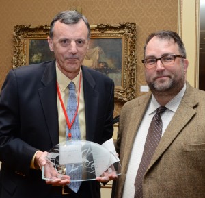 Siry accepted the award from Scott Perkins, a conservancy board member, who nominated him. (Photo by Mark Hertzberg.)