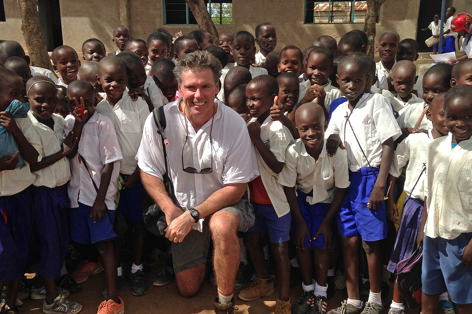 Visiting Max Perel-Slater ’11 in Tanzania, Prof. McAlear joined members of the Maji Safi group on an educational trip to a local school. 