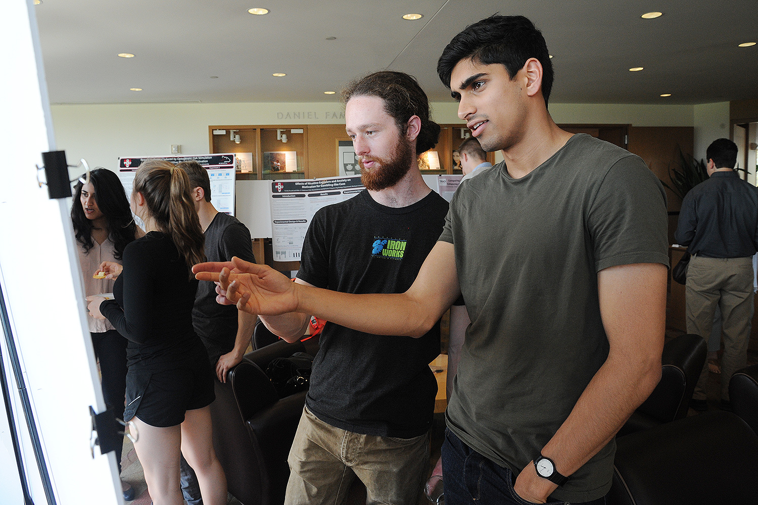 Biology graduate student Shyle Mehta presented his poster, “Comparing the Efficacy of Two Forms of Cognitive Remediation: Strategy-Based vs. Drill-and-Practice Restorative Training for Cognitive Deficits in People with Psychosis” during the Neuroscience and Behavior Program’s poster session April 28 in Daniel Family Commons. 