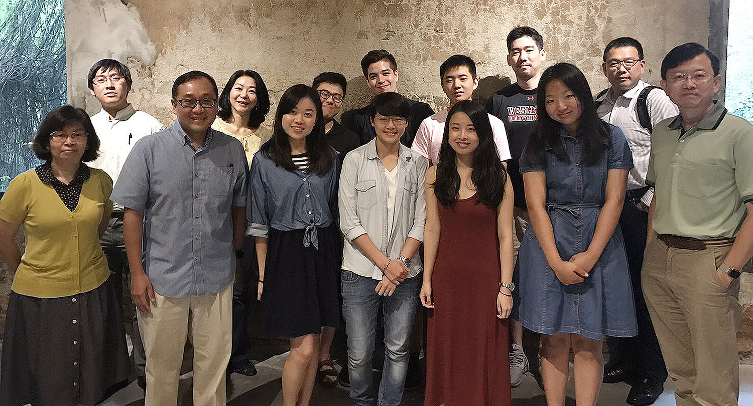 The Taiwan Summer Sendoff, held June 17, was organized and sponsored by Mark Hsieh and May Chao.