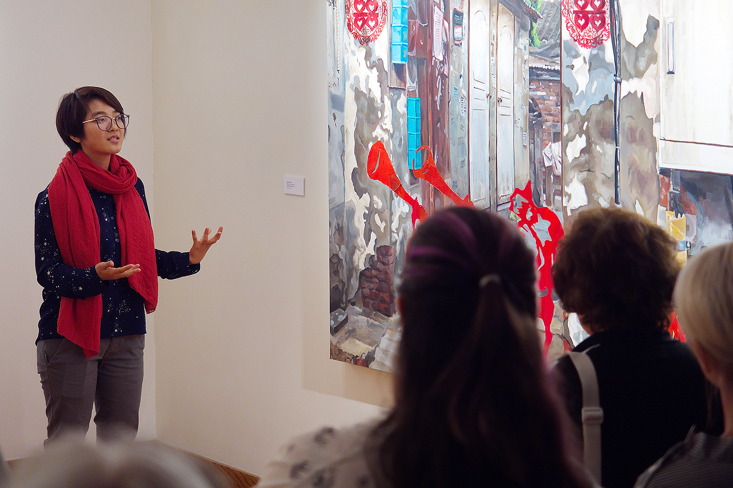 On Sept. 20, Ma presented an artists talk inside the gallery. (BEIJING | 北京) consists of a series of five paintings based on her experiences in Beijing. "I feel as though I made my memories real by building my own city through the process of painting," she said.