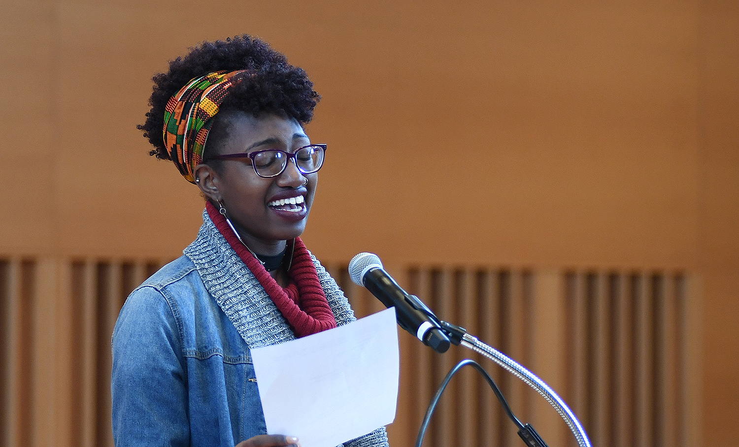Naomi Williams '18 presented a vocal performance during the commemoration.
