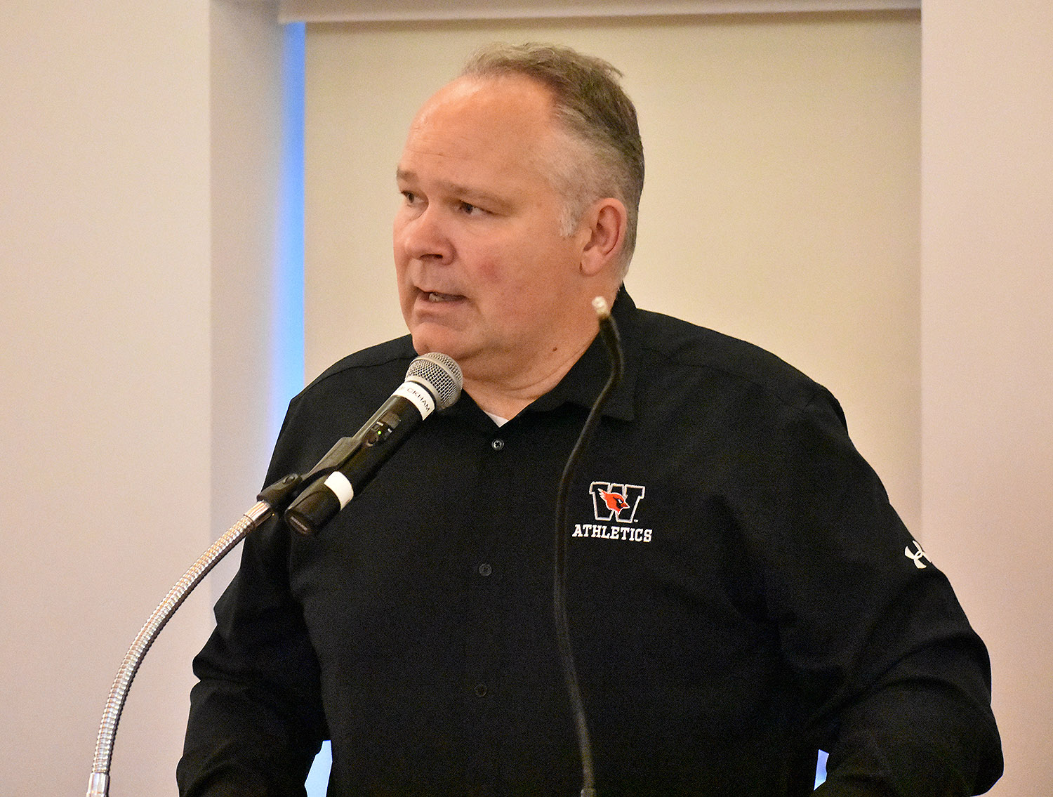 Whalen served as master of ceremonies at the event.