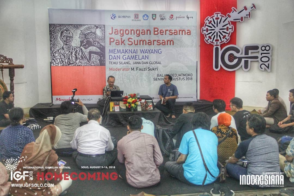 Sumarsam is one of the keynotes speakers. His keynote speech entitles “From Texts to Mantra: Imparting Meaning to Javanese Wayang Puppet Play.”