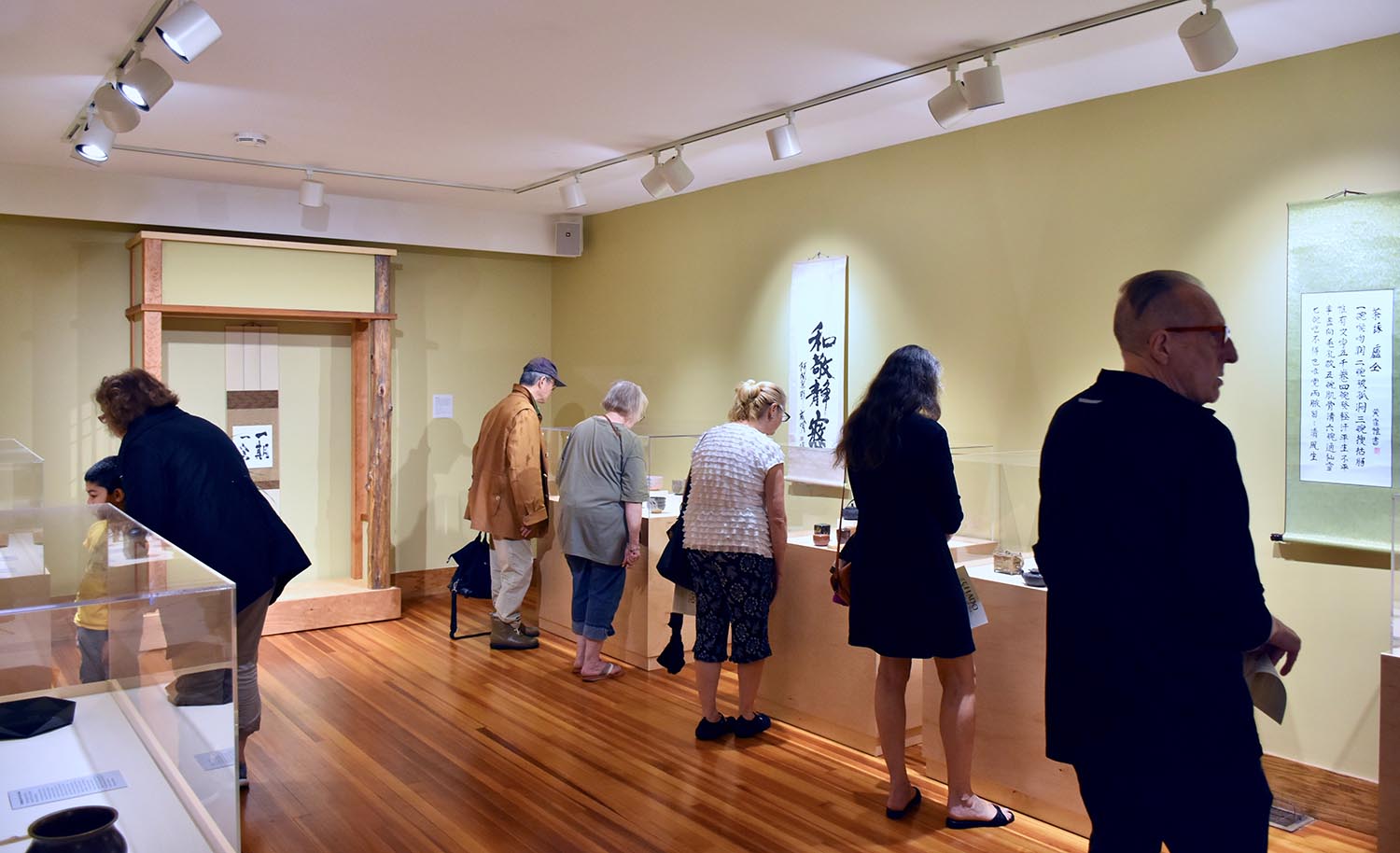 The exhibition Chado: The Way of Tea opened in the College of East Asian Studies Gallery at Mansfield Freeman Center on Sept. 12. The exhibit explores the prominent role and significance of the tea ceremony as an art and spiritual practice in China and Japan.