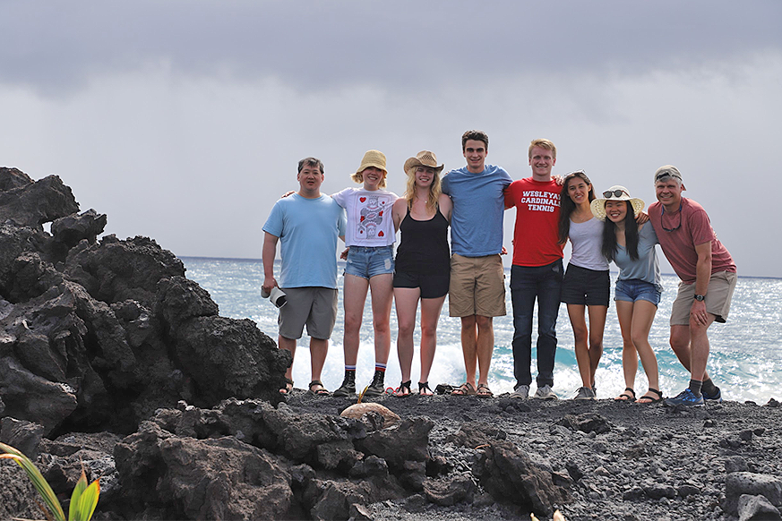  Left to right: Tim Ku (faculty), Celeste Smith, Jacqueline Buskop, John Sheffer, Ryan Nelson, Sara Wallace-Lee, Kelly Lam, and Phil Resor (faculty) at a newly formed black sand beach on Hawaii. The rocks on the left solidified in 2018. 