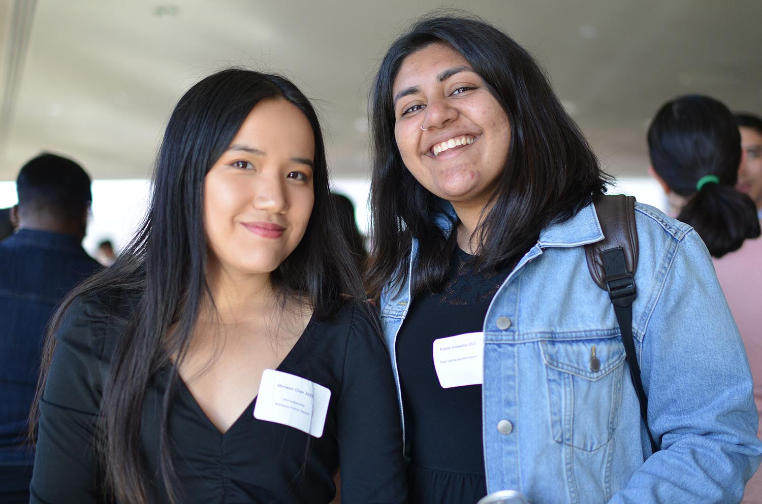 Meiwen Chen '21 won a Wesleyan Fiction Award and an Olin Fellowship. Preksha Sreewastav '21 received a Plukas Teaching Apprentice Award for excellent service to the Economics Department as a teaching apprentice. 