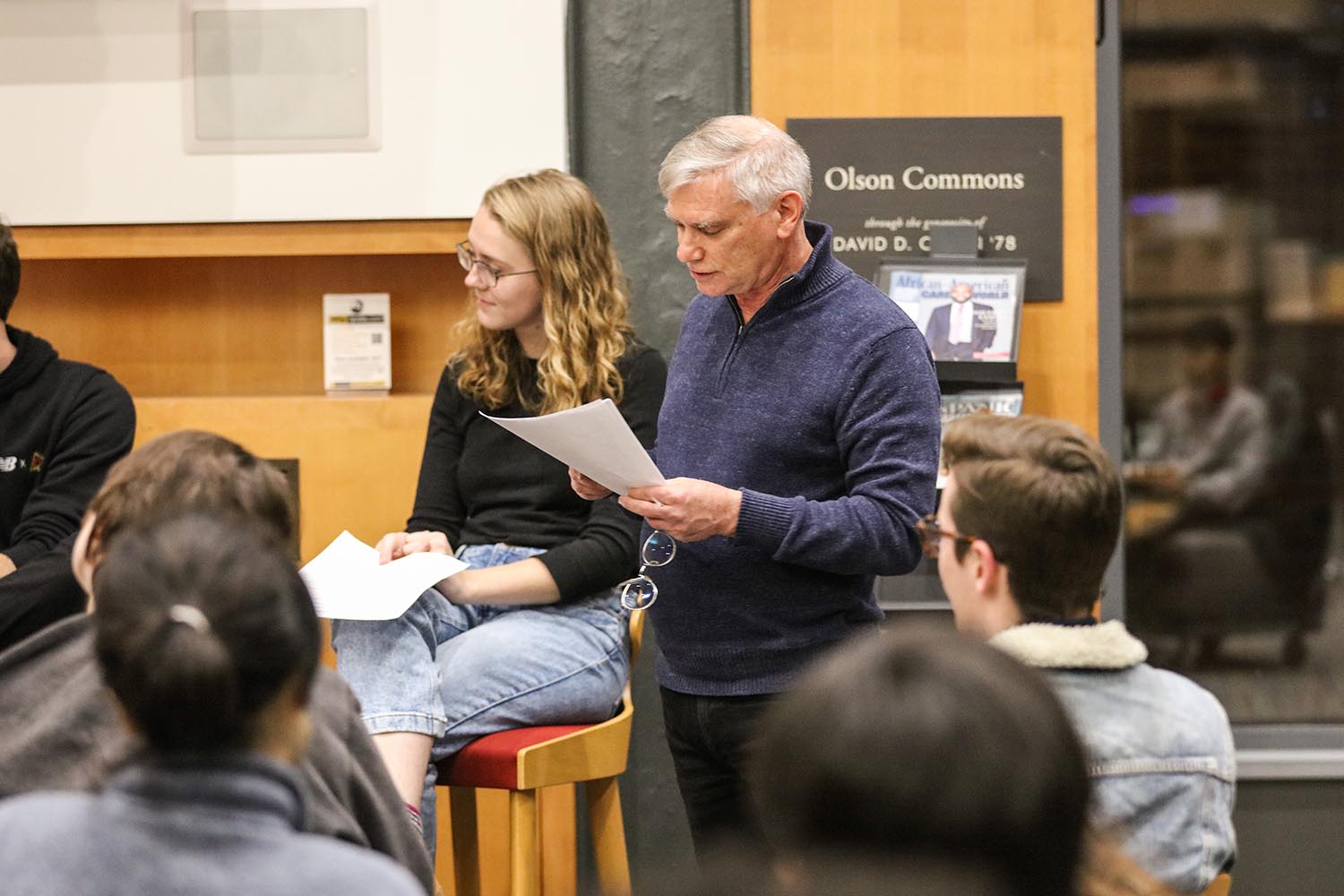 Lexi Jones ’17 (left) and Jim Kubat 