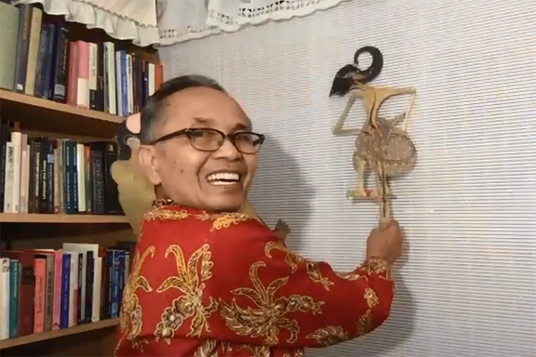 sumarsam puppet