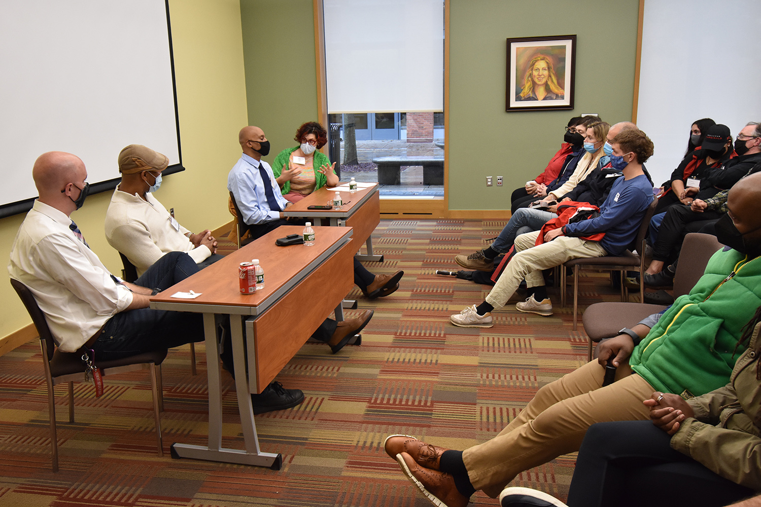 Graduates of Wesleyan's Center for Prison Education speak at a WESSeminar on Homecoming Weekend