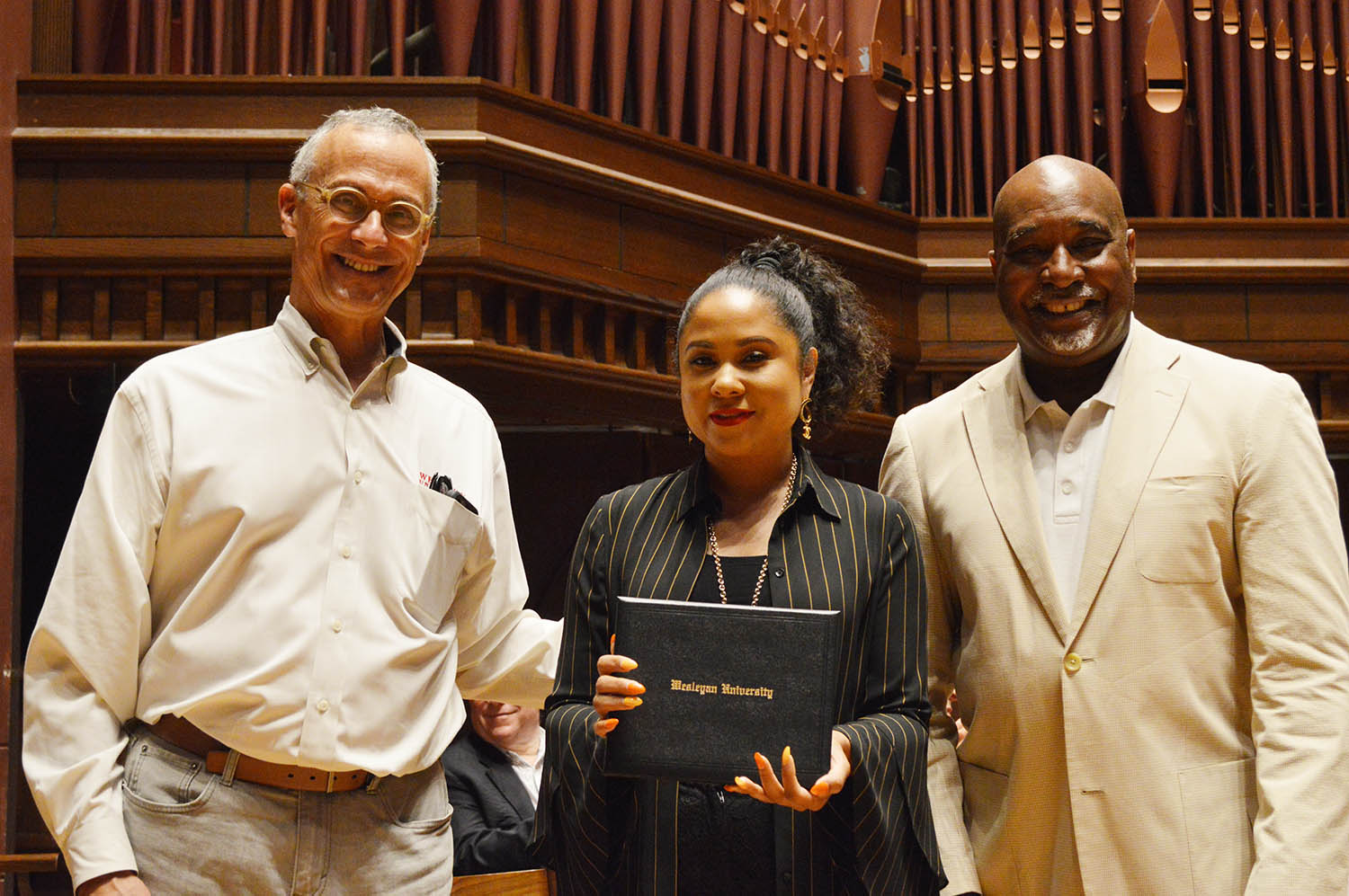 Angela Mae Yee ’97, host of Power 105.1’s The Breakfast Club, was a Distinguished Alumni Award recipient and the meeting’s featured speaker