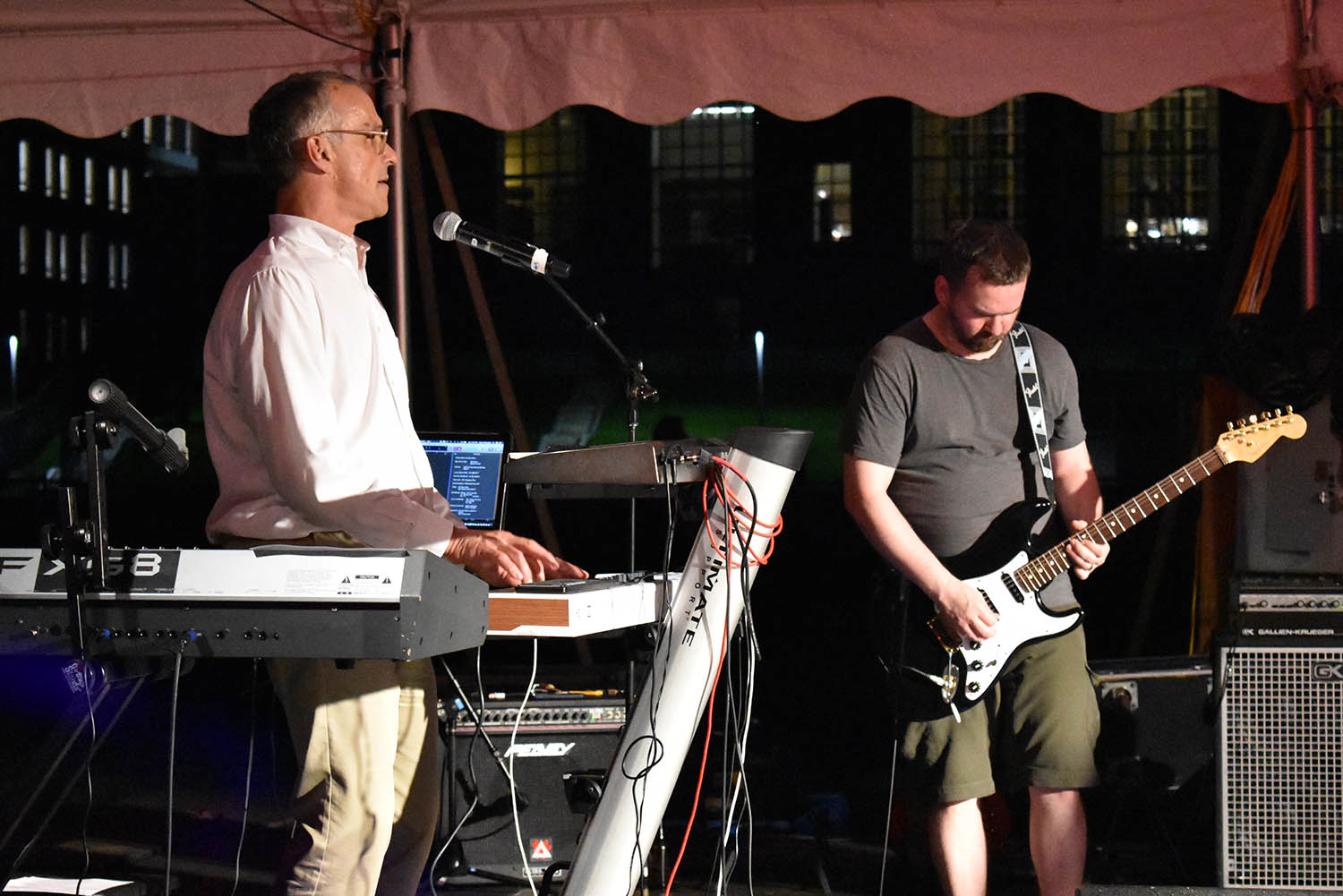 ichael Roth ’78, who sang and played keyboard on a blues tune called “Isolation Blues.”